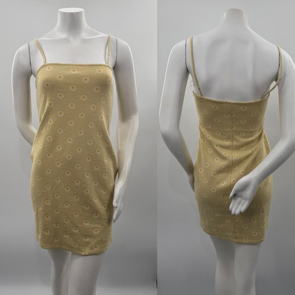 3For$20 Moa Moa Yellow Floral Spaghetti Strap DressNWT size: M